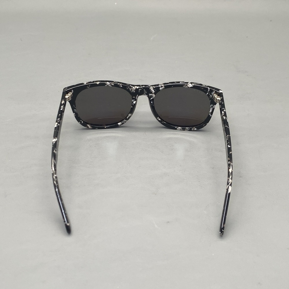 DIFF EYEWEAR MIRRORED BELLA POLARIZED BW BU03P Bluish-Purple Tint Lense - Picture 6 of 14